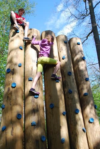 Klimparcours in het bos